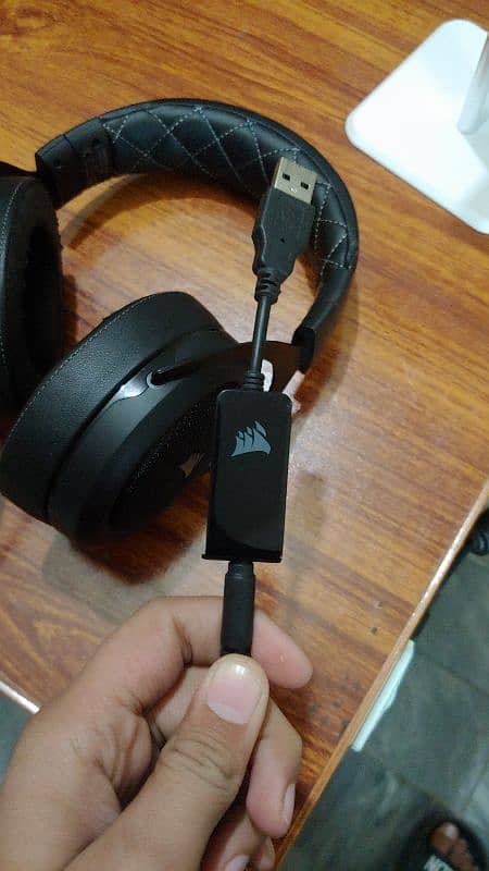 Corsair Hs60 Pro . Wired Gaming Headset 5