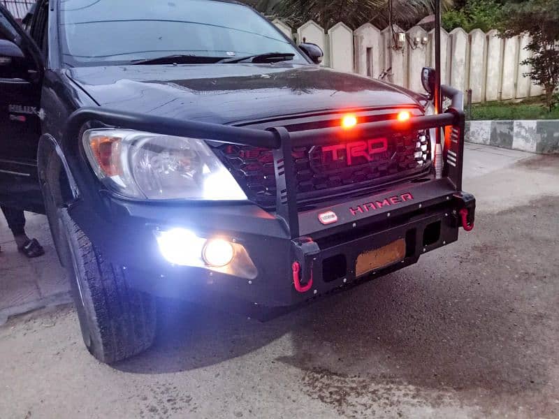 Toyota Hilux Vigo 2008 / 2011 1