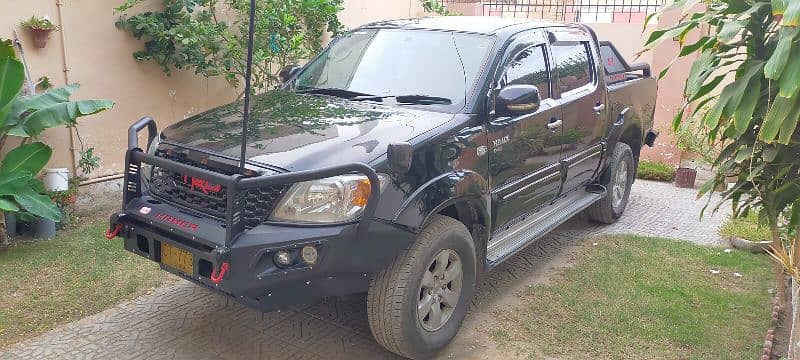 Toyota Hilux Vigo 2008 / 2011 3