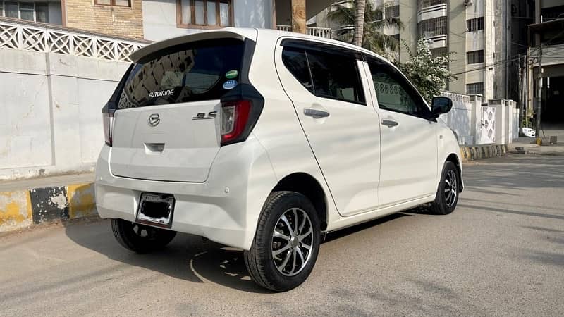 Daihatsu Mira 2018 2