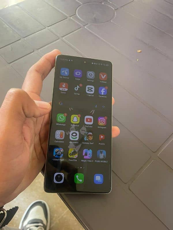 Tecno camon 30 6