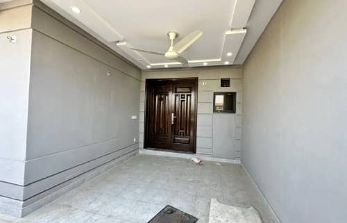 5 Marla luxury Modern House available For Sale In Paragon City Lahore 15