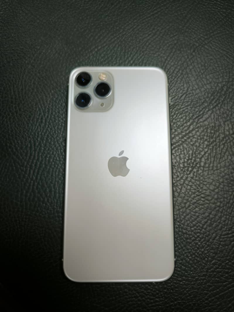 Iphone 11 Pro (Whatsapp - 03200426655) PTA Approved 18