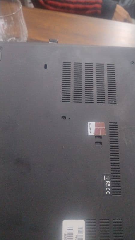 Lenovo ThinkPad T495s AMD Ryzen 7 3700U, 16GB RAM, 256GB 5