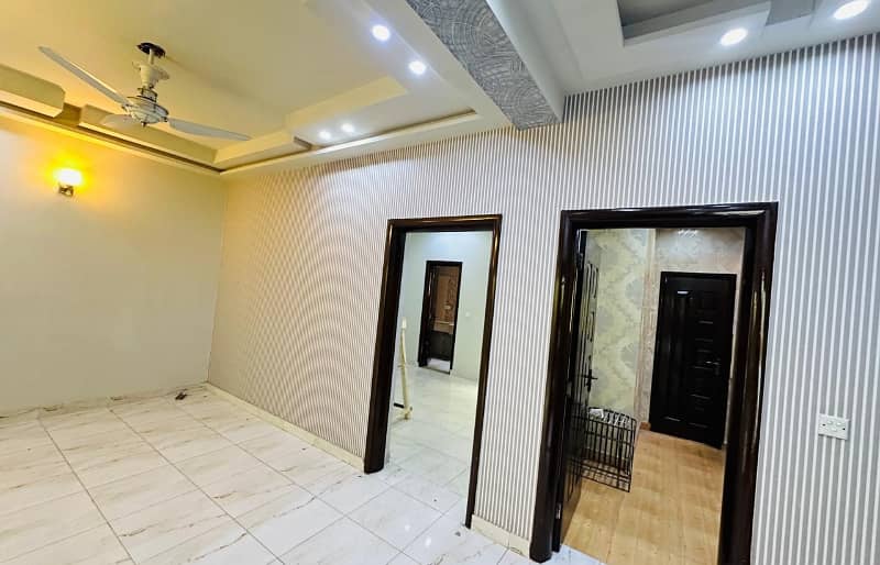 5 Marla luxury Modern House available For Sale In Paragon City Lahore 12