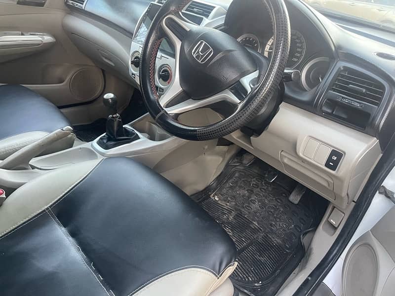 Honda City IVTEC 2015 12