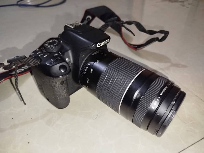 canon 700d 0