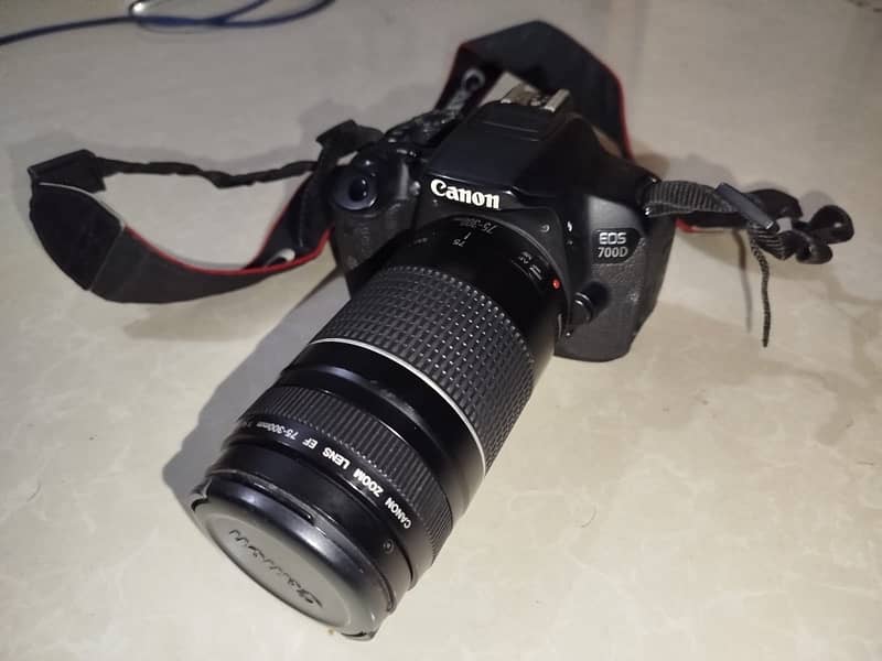 canon 700d 2