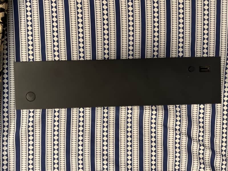 Xbox Series S 1TB - Black with Two Remotes 2