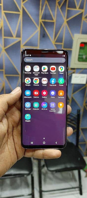 Samsung S9 Plus 3