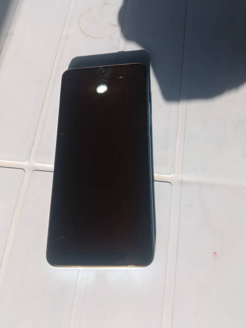 I am selling my mbl redmi note12 in good condition 6