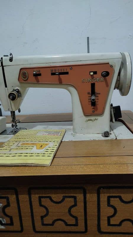 2nd hand sewing machine for sale in good condition 1