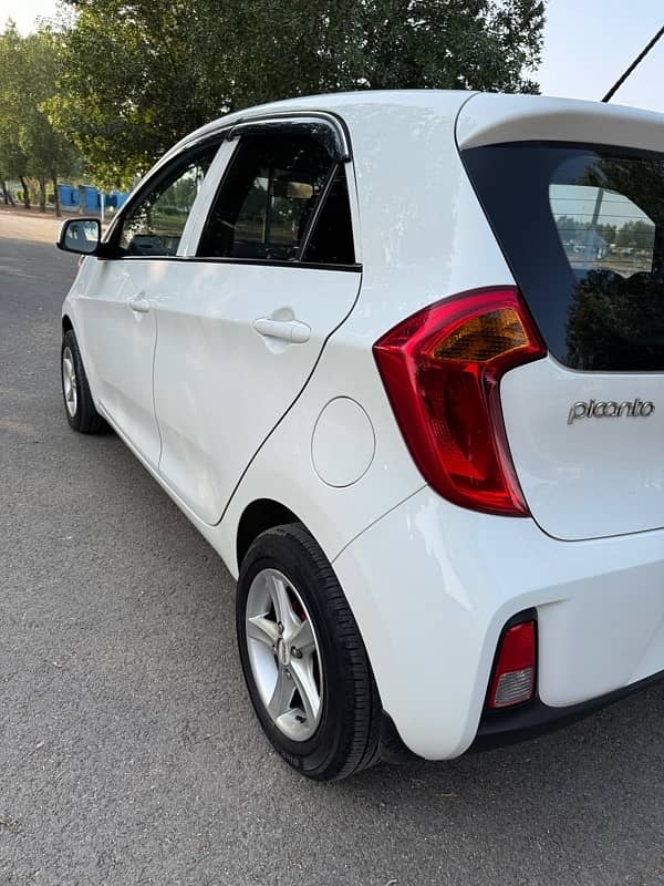 KIA Picanto 2023 1