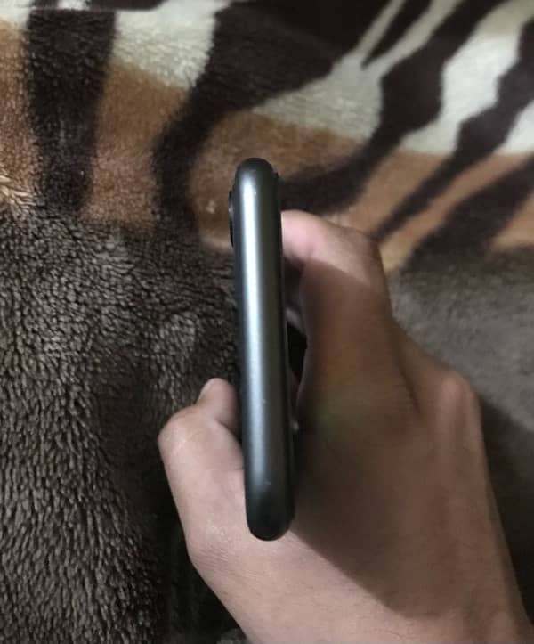 iPhone 11 64gb Jv Waterpack 4