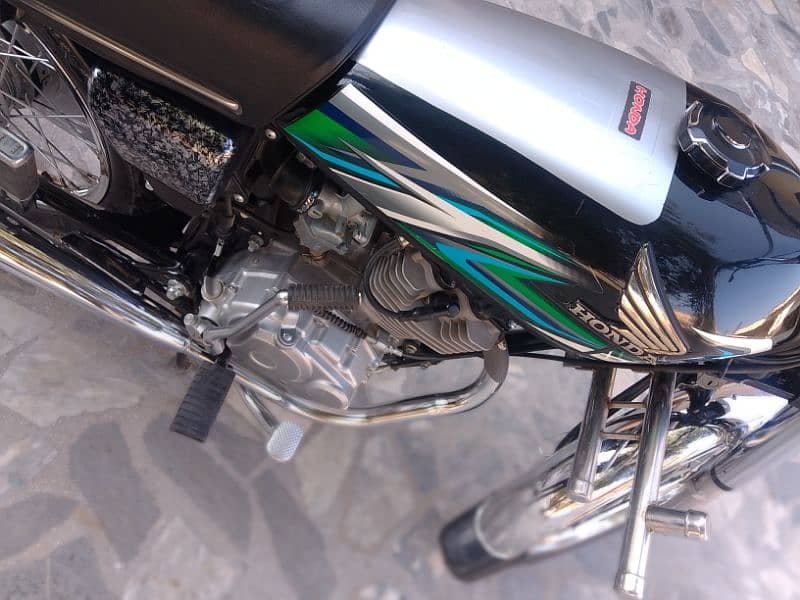 HONDA CG_125 ALL PUNJAB NUMBER 6150KM driven 3