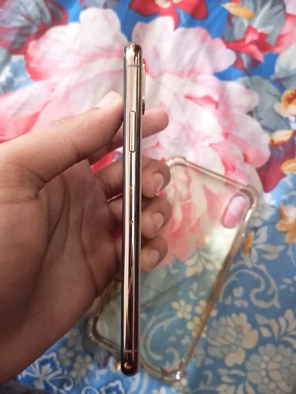 IPhone XS PTA 5