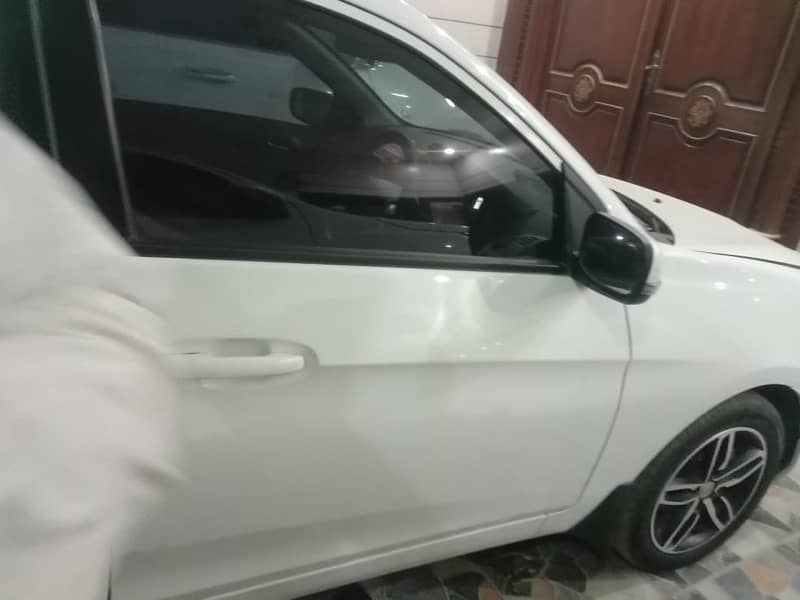 Proton Saga 2024 4