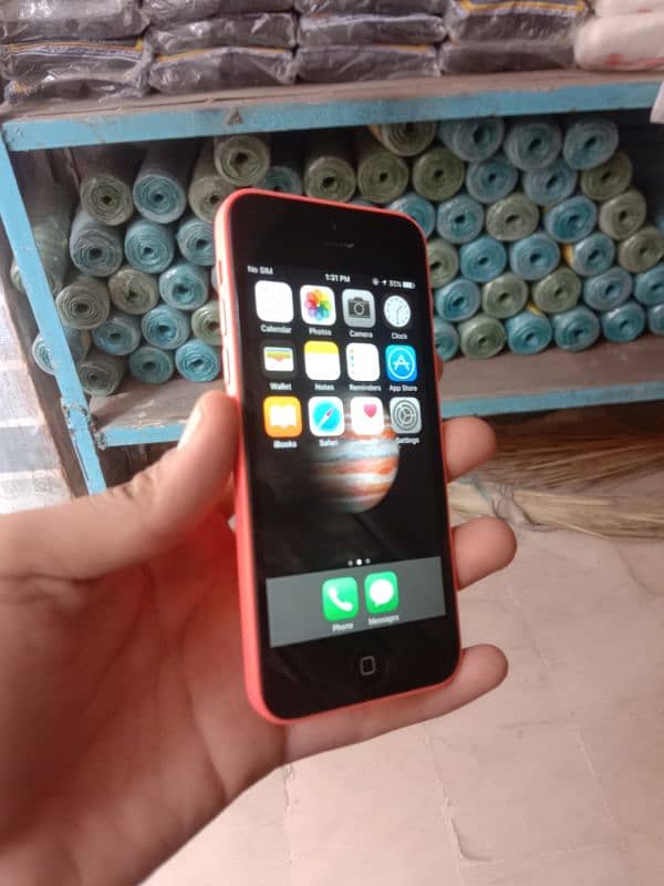 iphone 5c non pta factory unlock h 10/10 condition 3