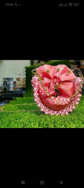 hand made ladies bags in very cheap price dilivery all over pakistan 2