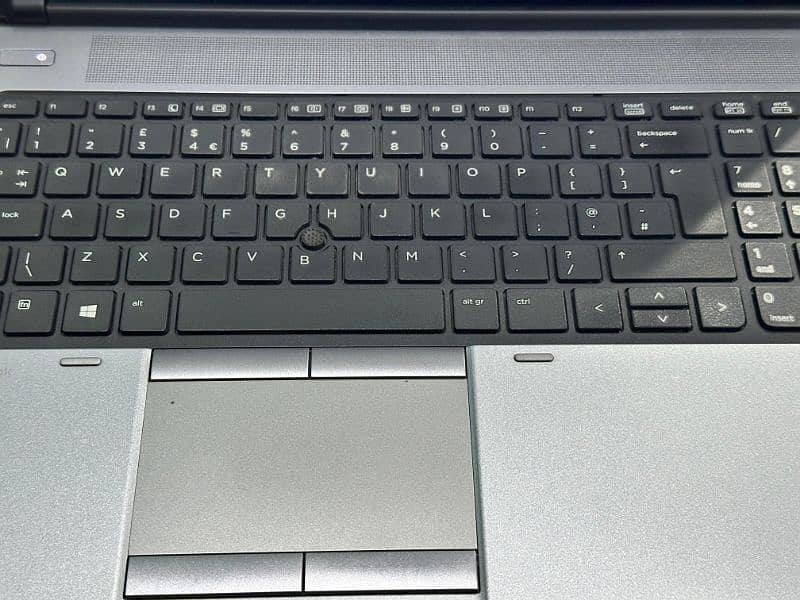 HP PRO BOOK 650 6