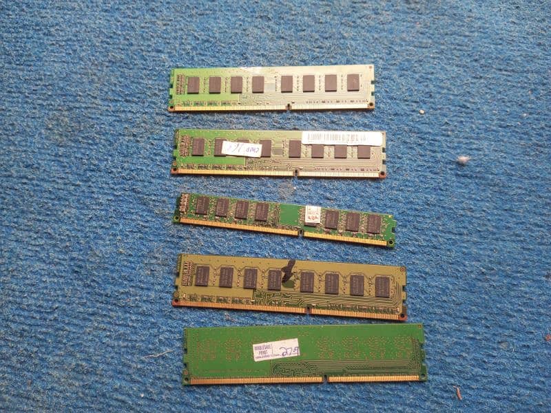 Pc Rams ddr3 2gb and 4gb in stock here, Call Now 3