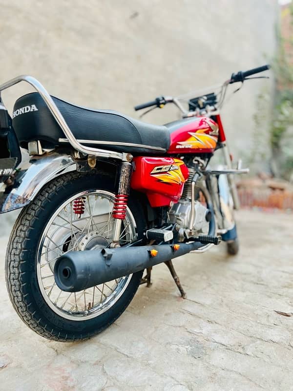 HONDA CG 125 2020/21 Up for sale in Lush Condition 2