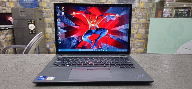 Lenovo thinkpad YOGA L13 X360 i5 12th gen 16