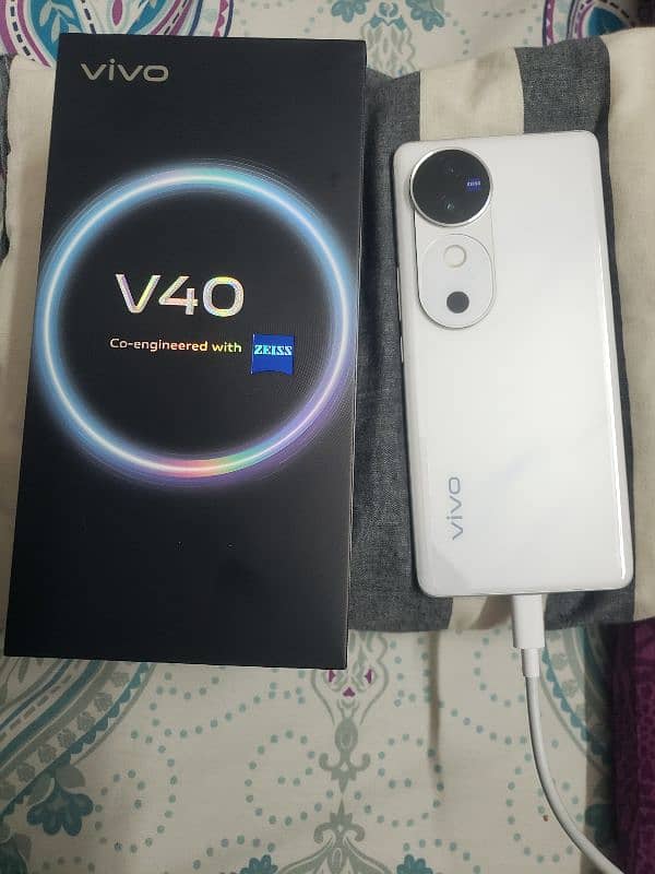 Vivo v40 12gb 256gb brand new 0