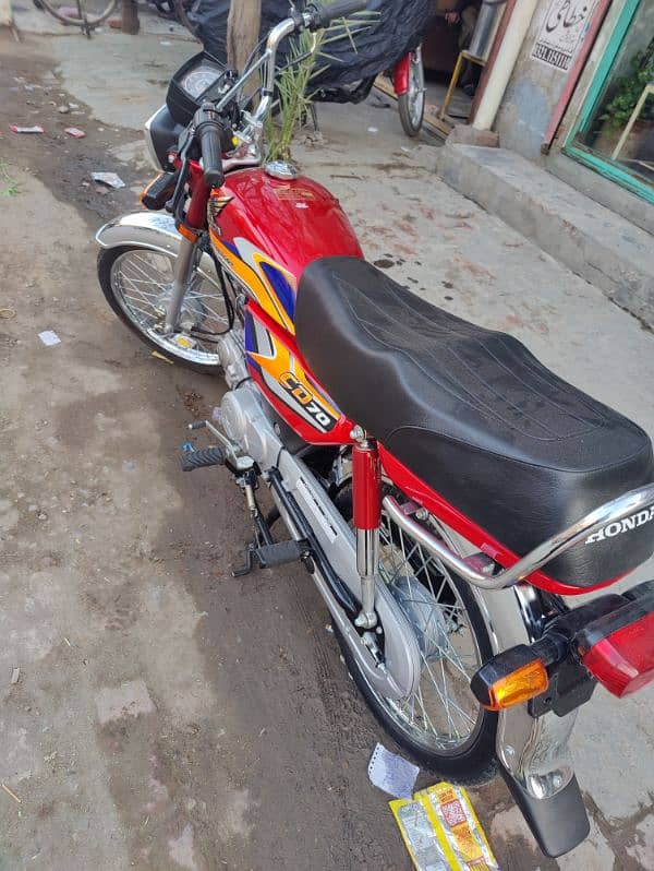 Honda cd70 8