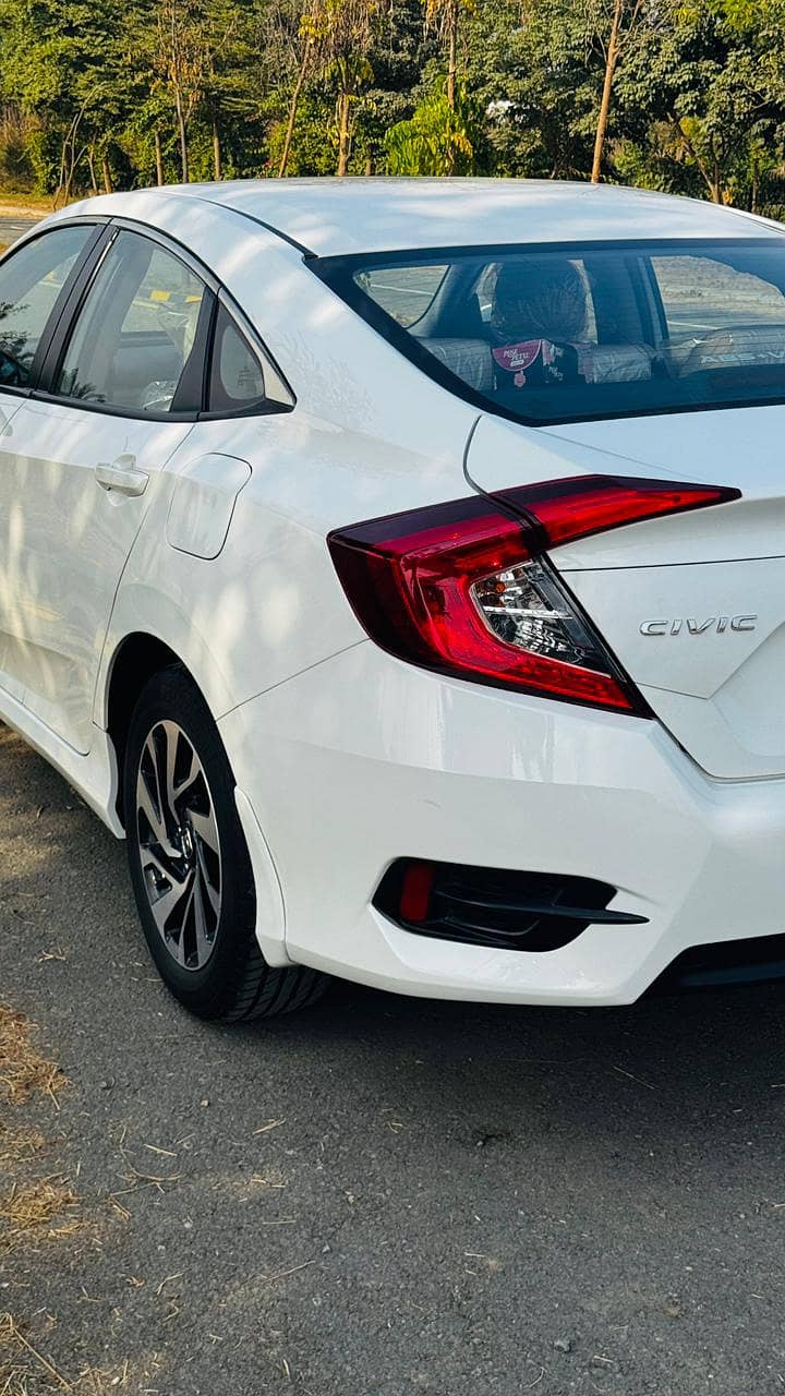 Honda Civic Oriel 2018 1.8 I-VTEC 12