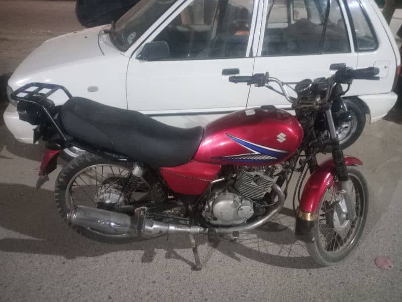 gs 150 2015 me model excellent condition okara no 0