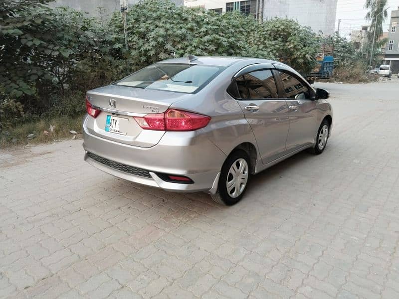 Honda City IVTEC 2022 4