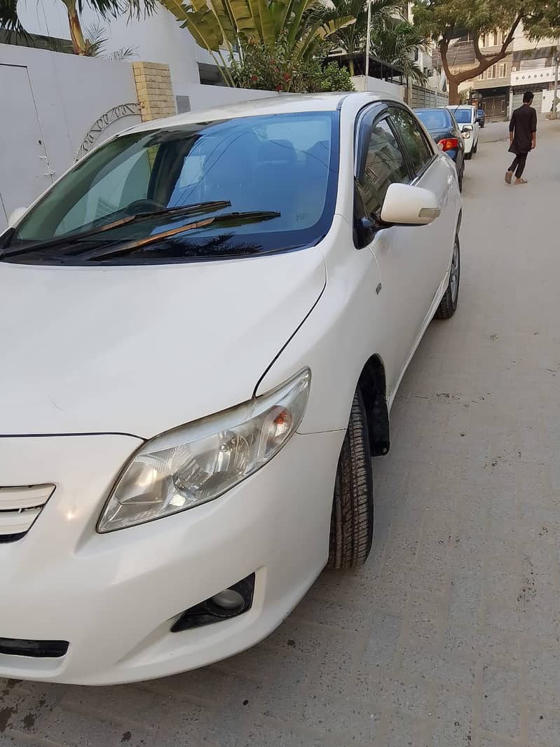 Toyota Corolla Xli manual 2011 for Sale - Excellent Condition 3