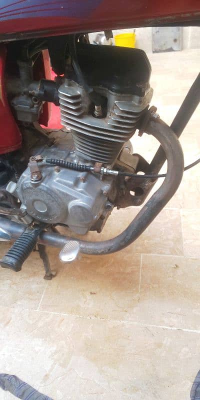 Honda 125 good condition 4