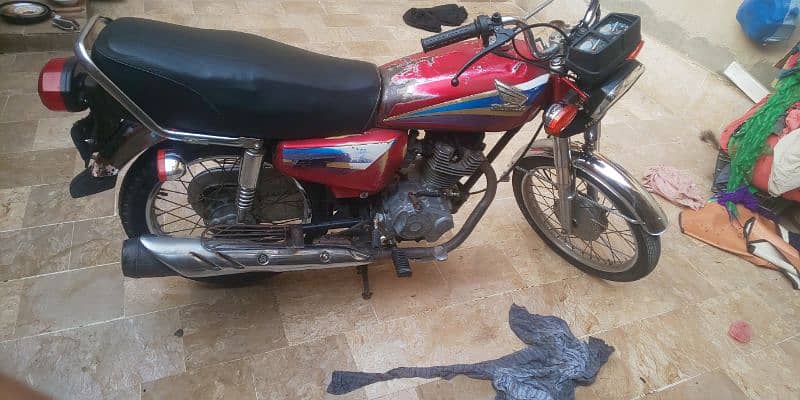 Honda 125 good condition 7