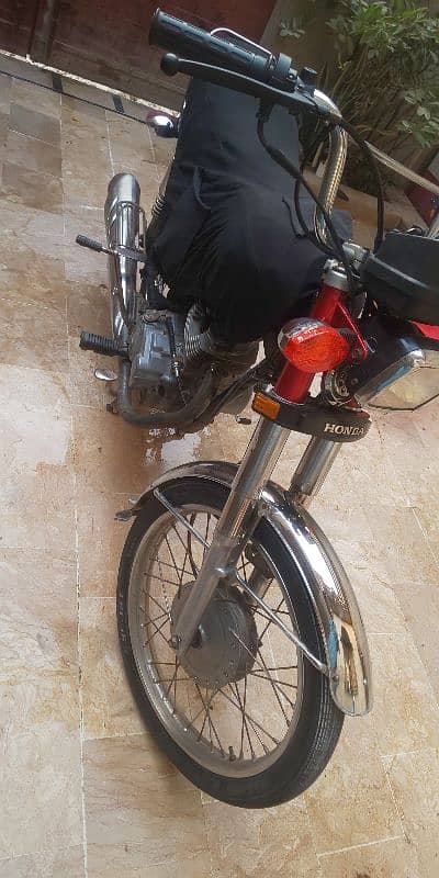 Honda 125 good condition 14