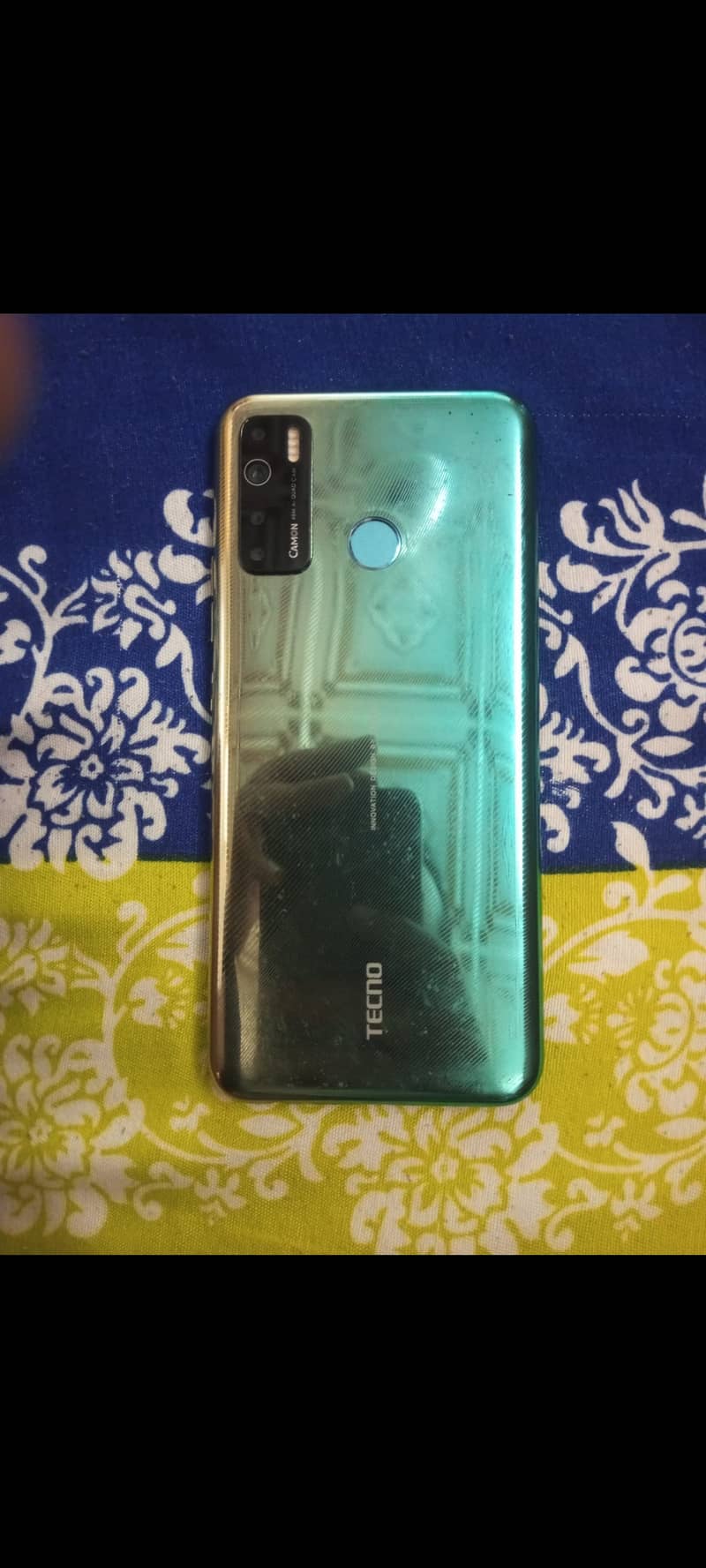 Tecno Camon 15 , 4/64 in very good condition complete box 2