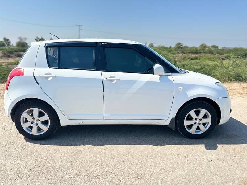 Suzuki Swift 2015 2