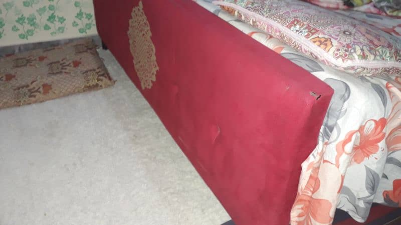 03324134399. . urgent sale iron bed 1