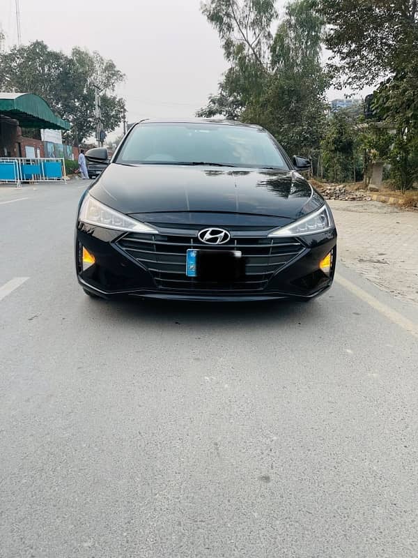 Hyundai Elantra 2021 0