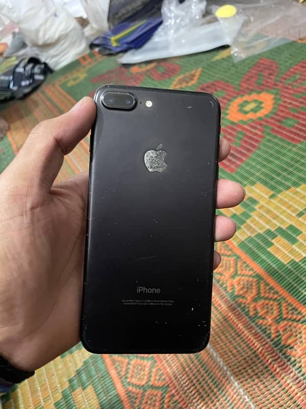 iPhone 7+ 0