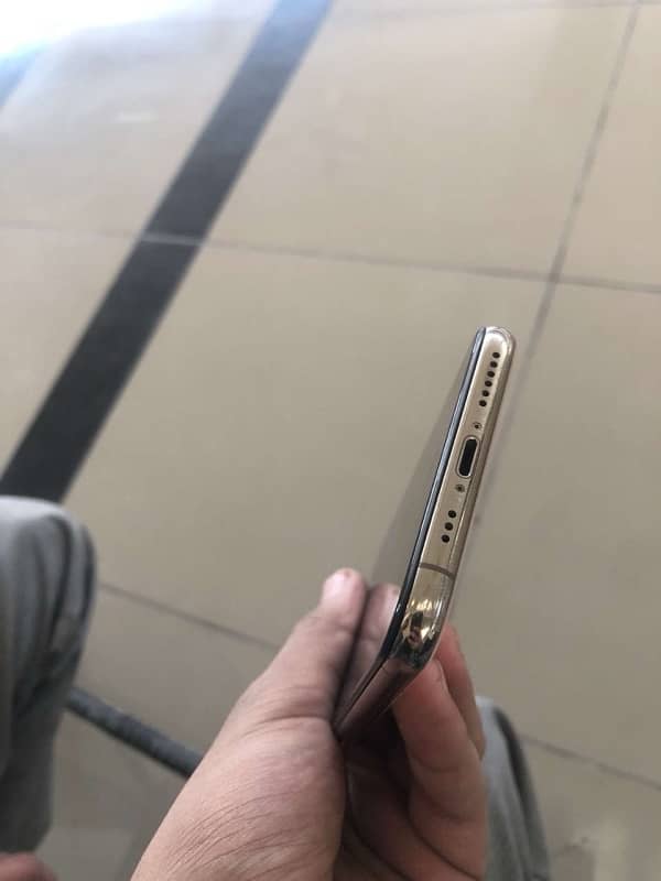 iPhone XS 256gb sim working 3