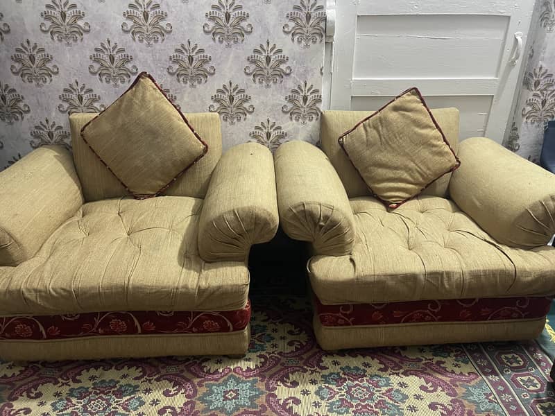 5 Seater Sofa Set Condition Good 1