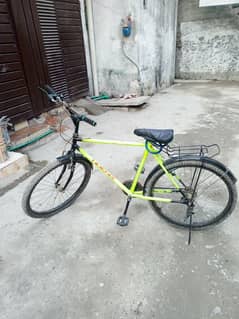 26 inch Gear wali Cycle urgent for sale