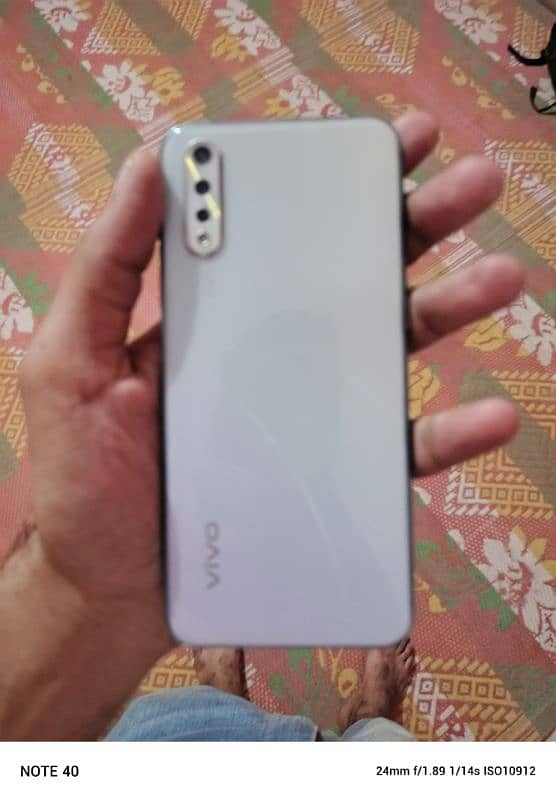 vivo s1 4/128 1