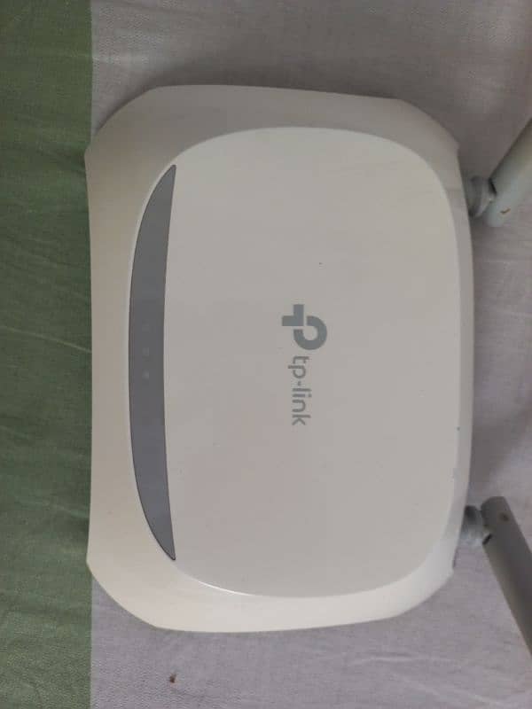 Tp-Link router 840N like a new 5