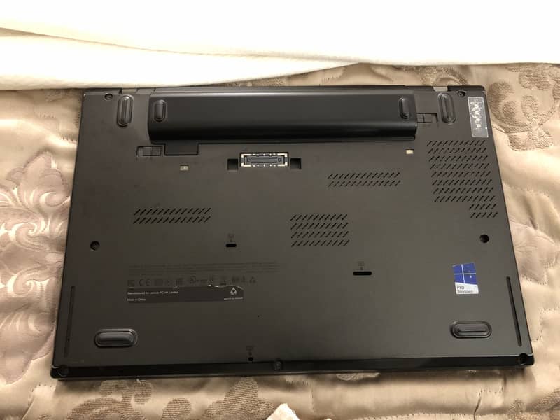 Lenovo T450s core i7 (5th Gen) 12gb DDR4 Ram with 512gb SSD, Read Ad 1