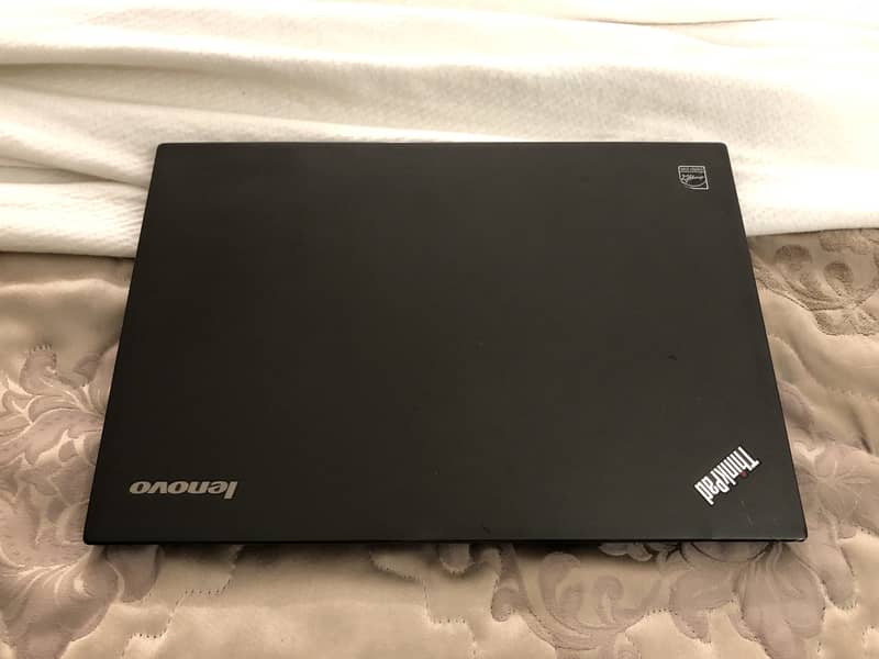 Lenovo T450s core i7 (5th Gen) 12gb DDR4 Ram with 512gb SSD, Read Ad 4