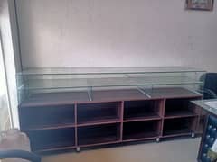 Counter storage table