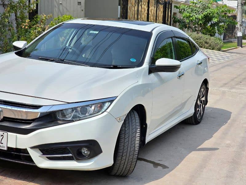 Honda Civic VTi Oriel 2018 UG Red Meter 1